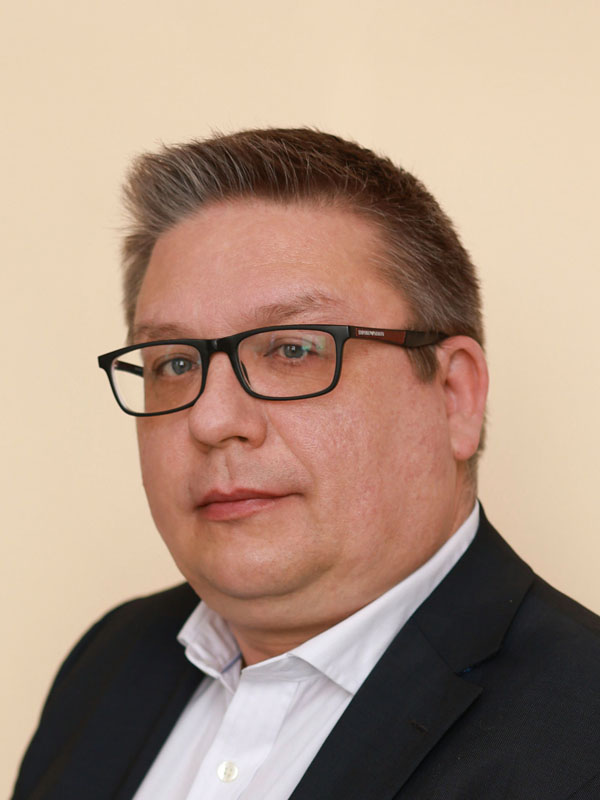Иванов Вадим Валерьевич.